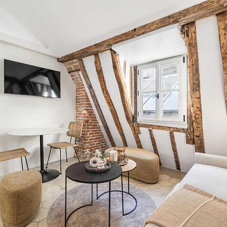 Ultra Central Historical Parisian Flat - Louvre Экстерьер фото