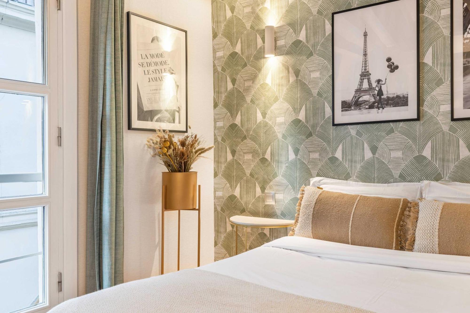 Ultra Central Historical Parisian Flat - Louvre Экстерьер фото